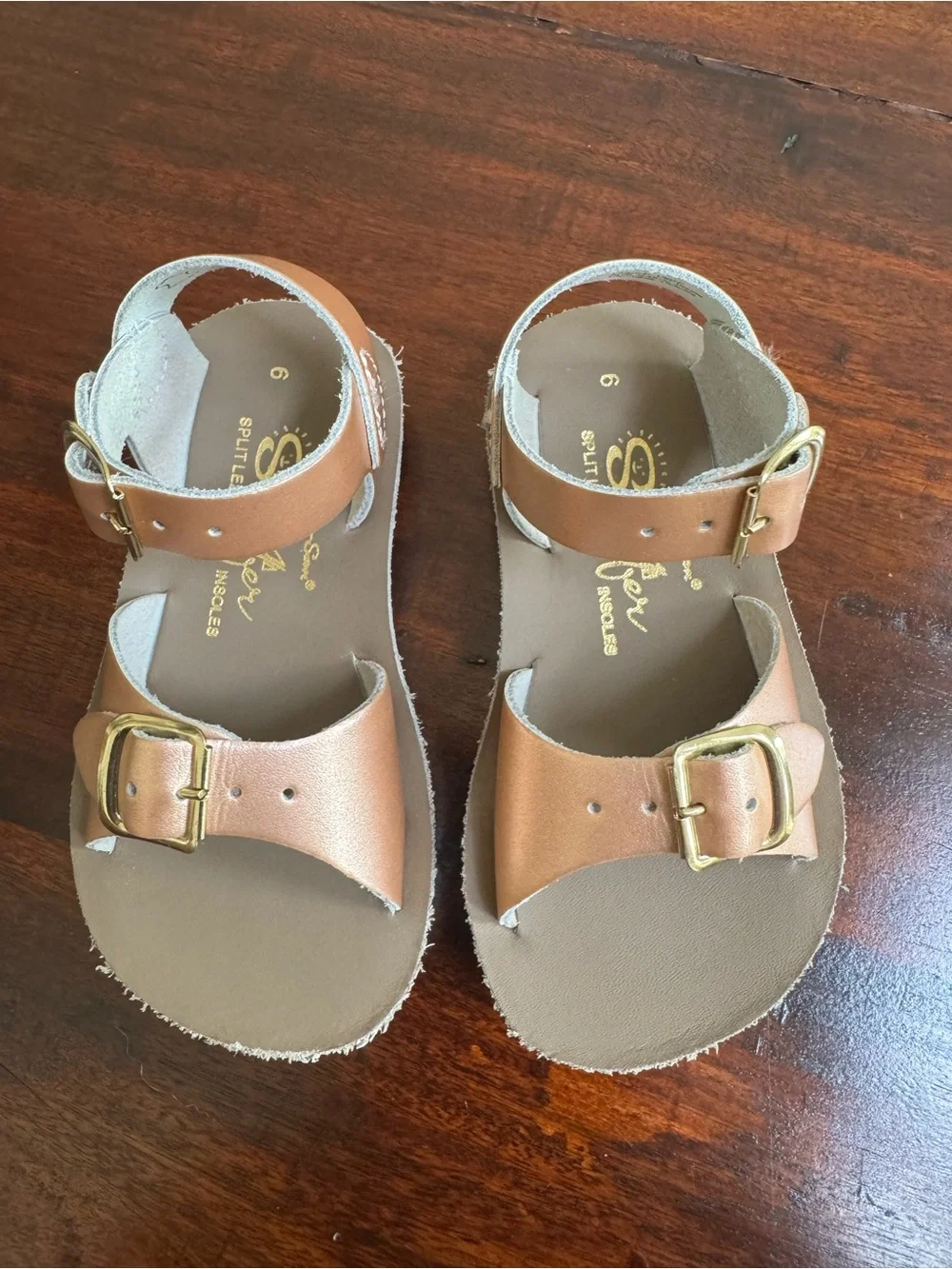 Salt Water Sandals by Hoy Rose Gold Size 6